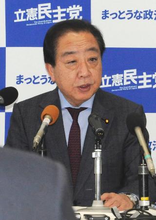　高知市で記者会見する立憲民主党の野田代表＝２９日午後