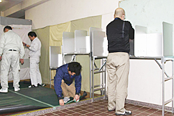 埼玉・加須と郡山に「期日前投票所」を設営