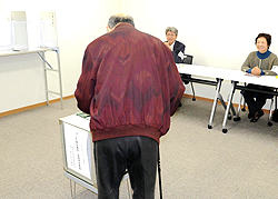 浪江町議選「期日前投票」が5市6カ所で始まる